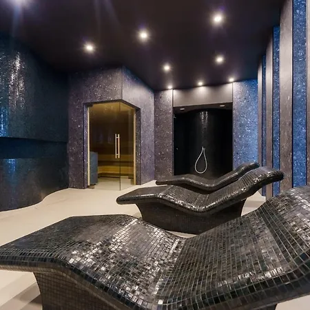 Lighthouse - Polanki Aqua - Hit Kolobrzeg