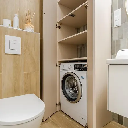 Lighthouse - Polanki Aqua - Hit