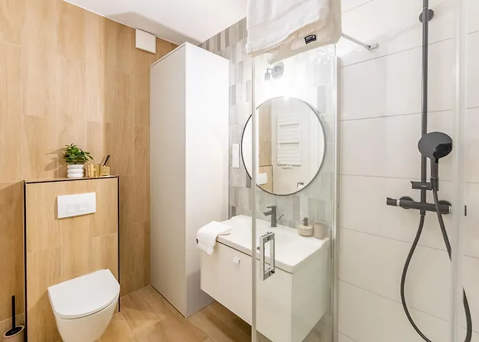 Lighthouse - Polanki Aqua - Hit *